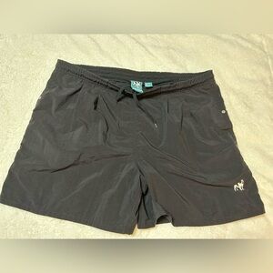 VTG 1983 Big Dogs black Shorts with Logo size- Large